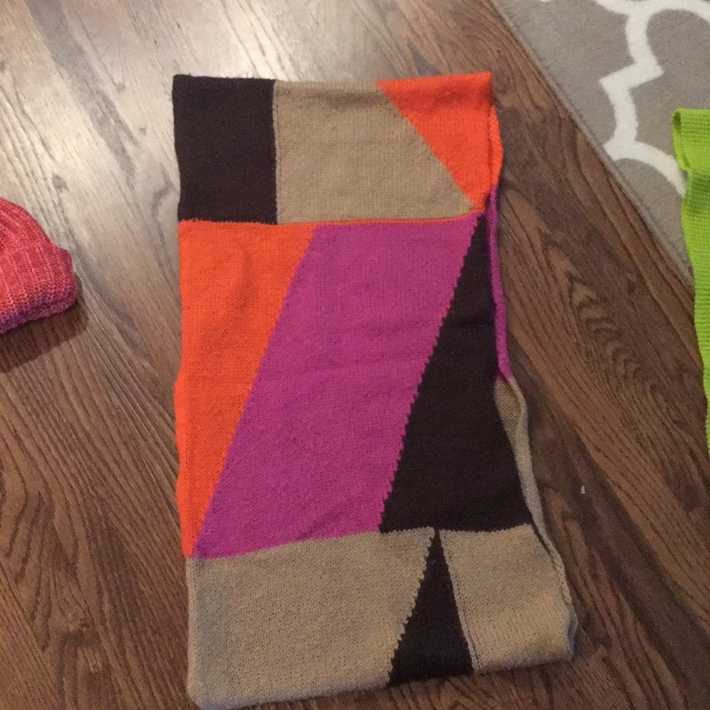 Boutique style infinity scarf